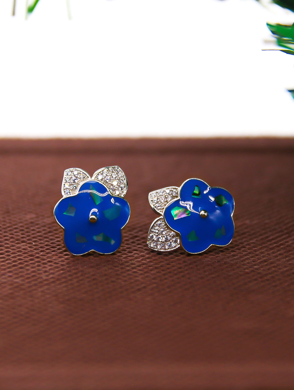 EARRINGS (STYLE 5594)