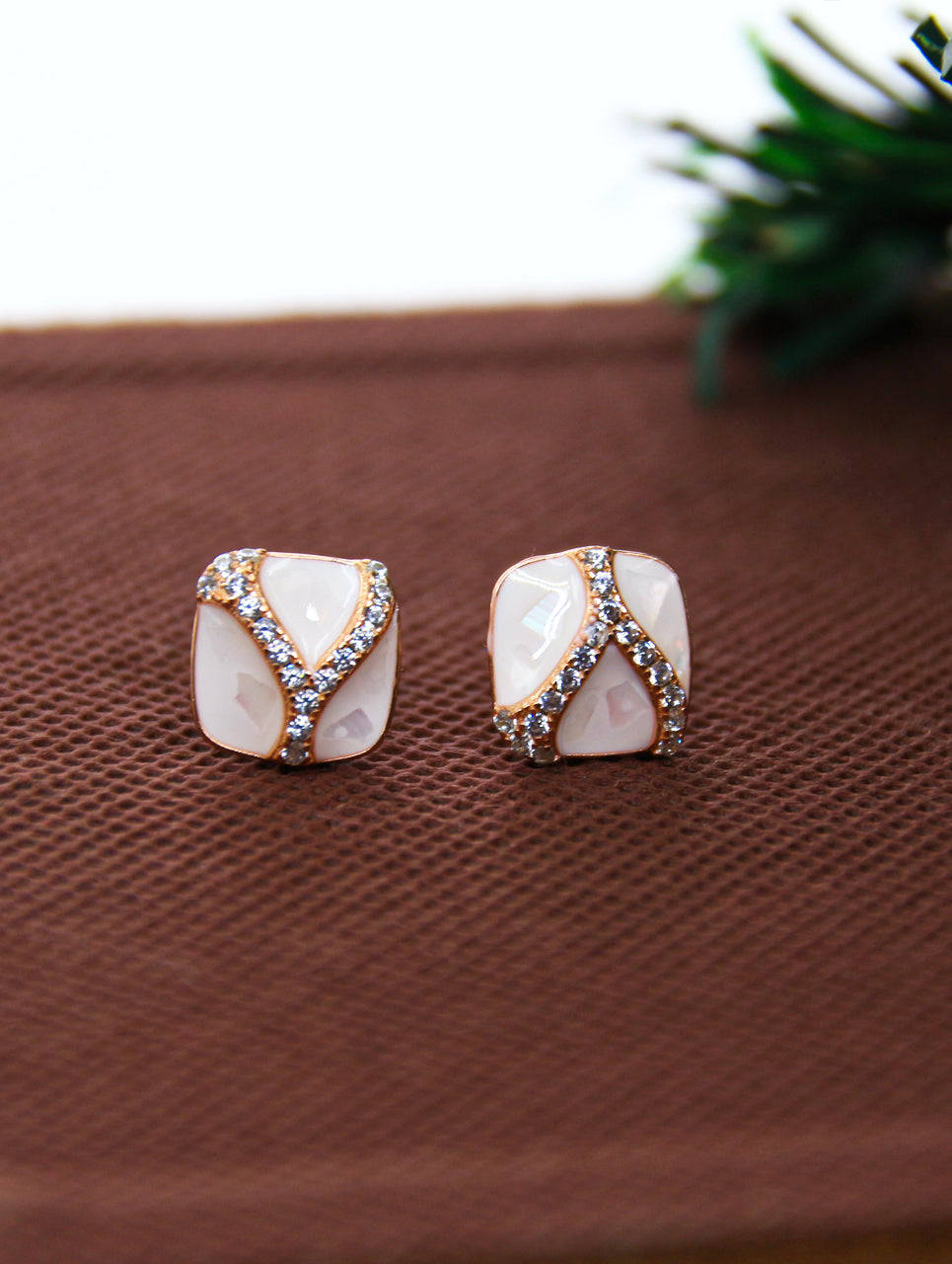 EARRINGS (STYLE 5378)