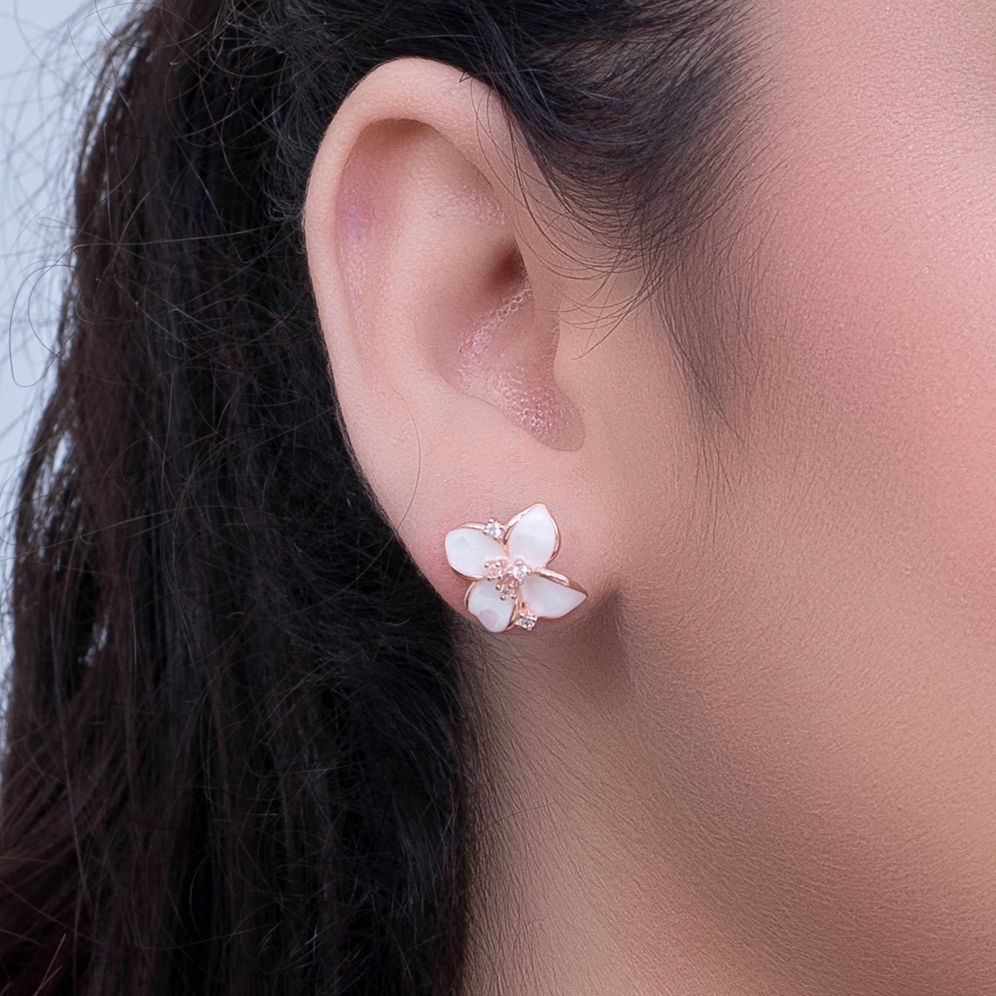 EARRINGS (STYLE 5444)