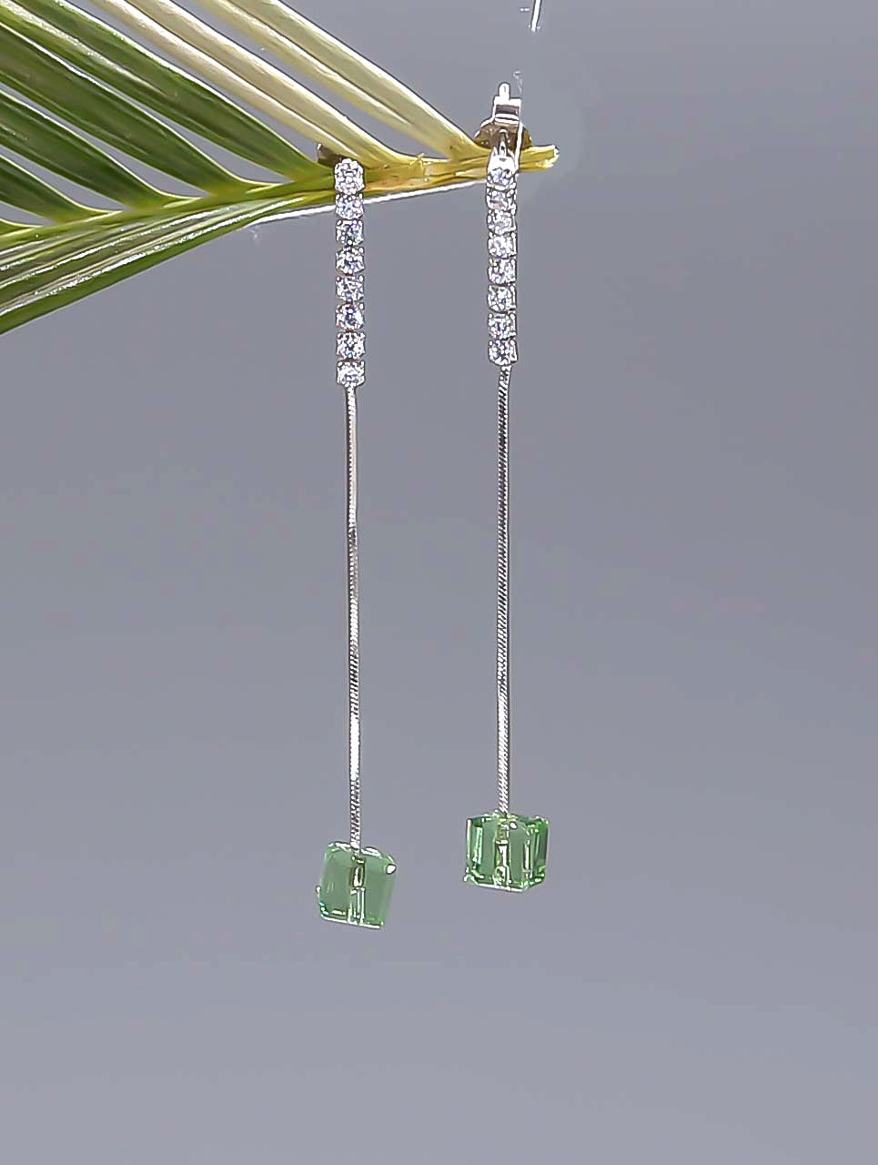 AAFREEN EARRINGS (STYLE 9692)